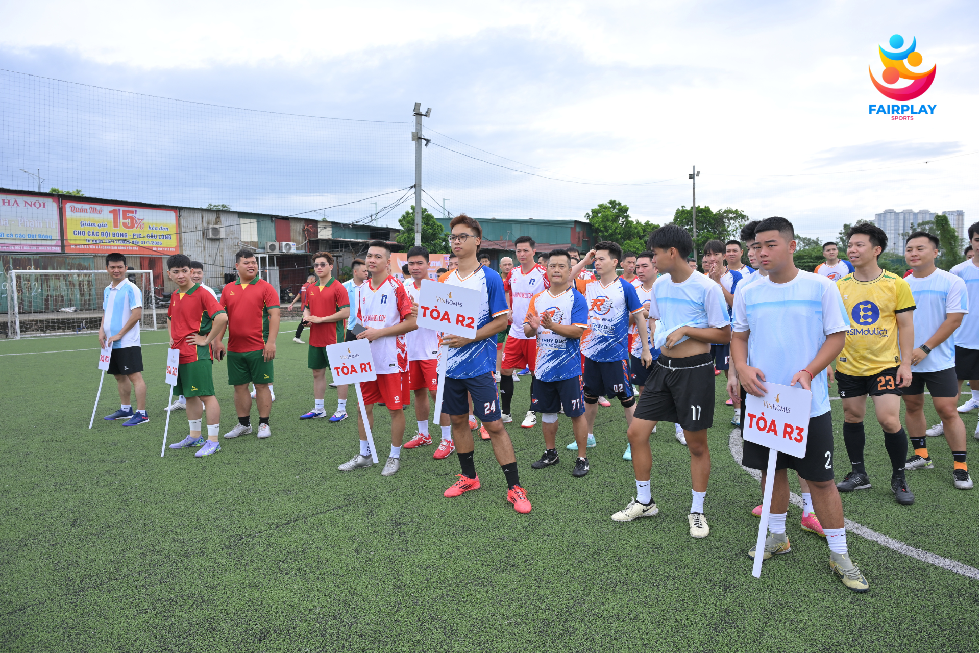 GIẢI BÓNG ĐÁ CƯ DÂN VINHOMES ROYAL CITY SUMMER CUP
