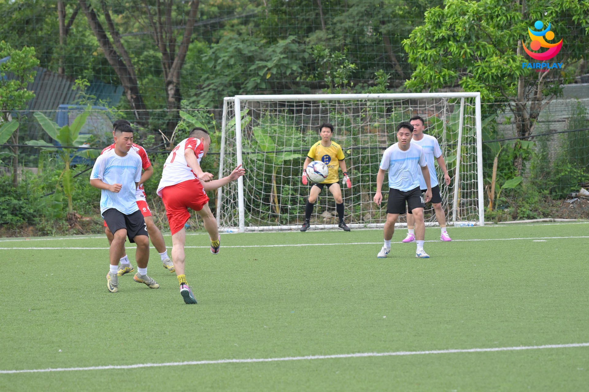GIẢI BÓNG ĐÁ CƯ DÂN VINHOMES ROYAL CITY SUMMER CUP