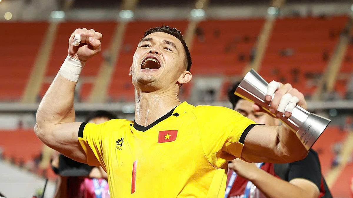 Lê Giang Patrik: Người hùng thầm lặng trong khung gỗ giúp tuyển Việt Nam hạ Thái Lan