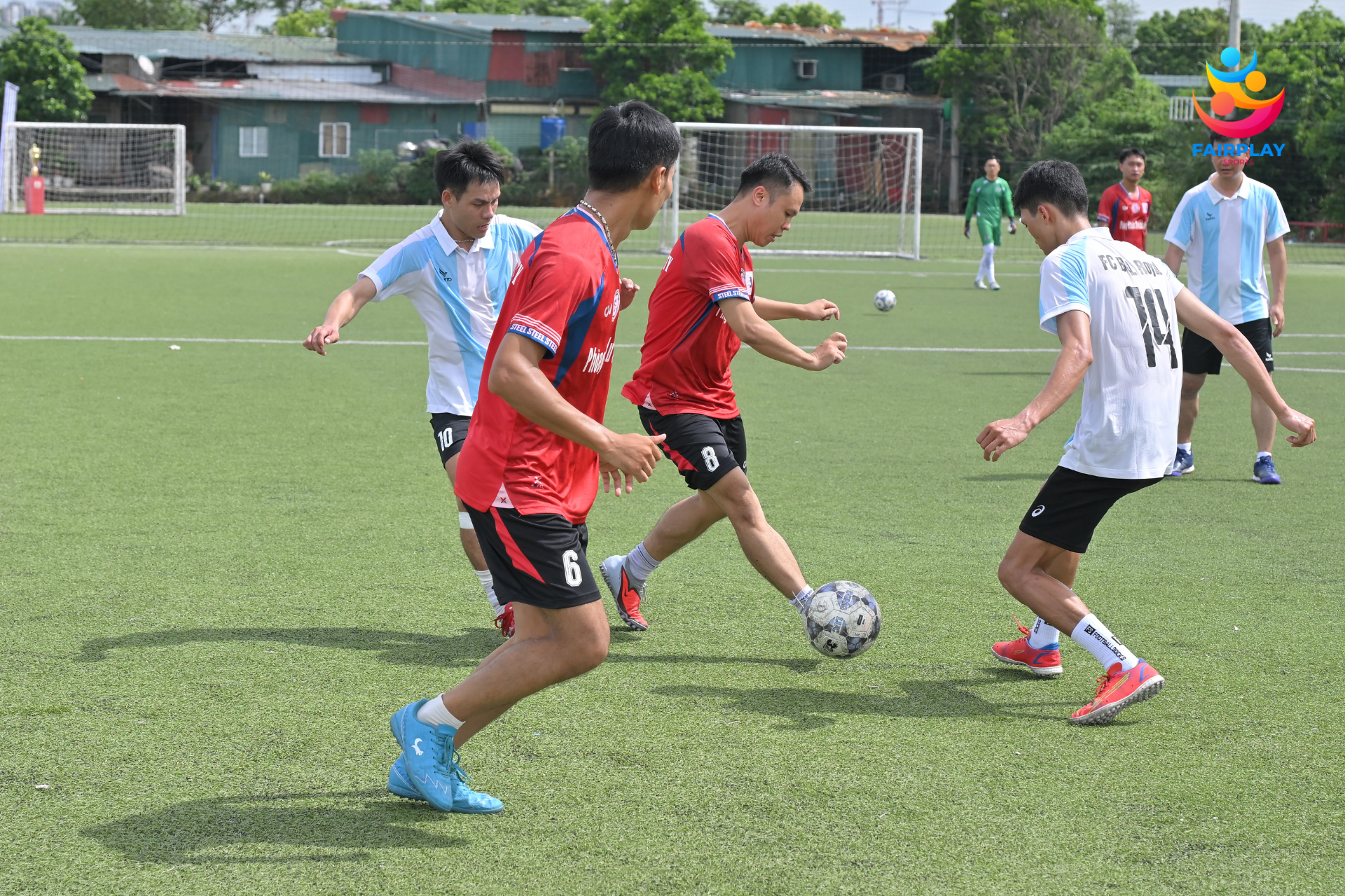 GIẢI BÓNG ĐÁ CƯ DÂN VINHOMES ROYAL CITY SUMMER CUP