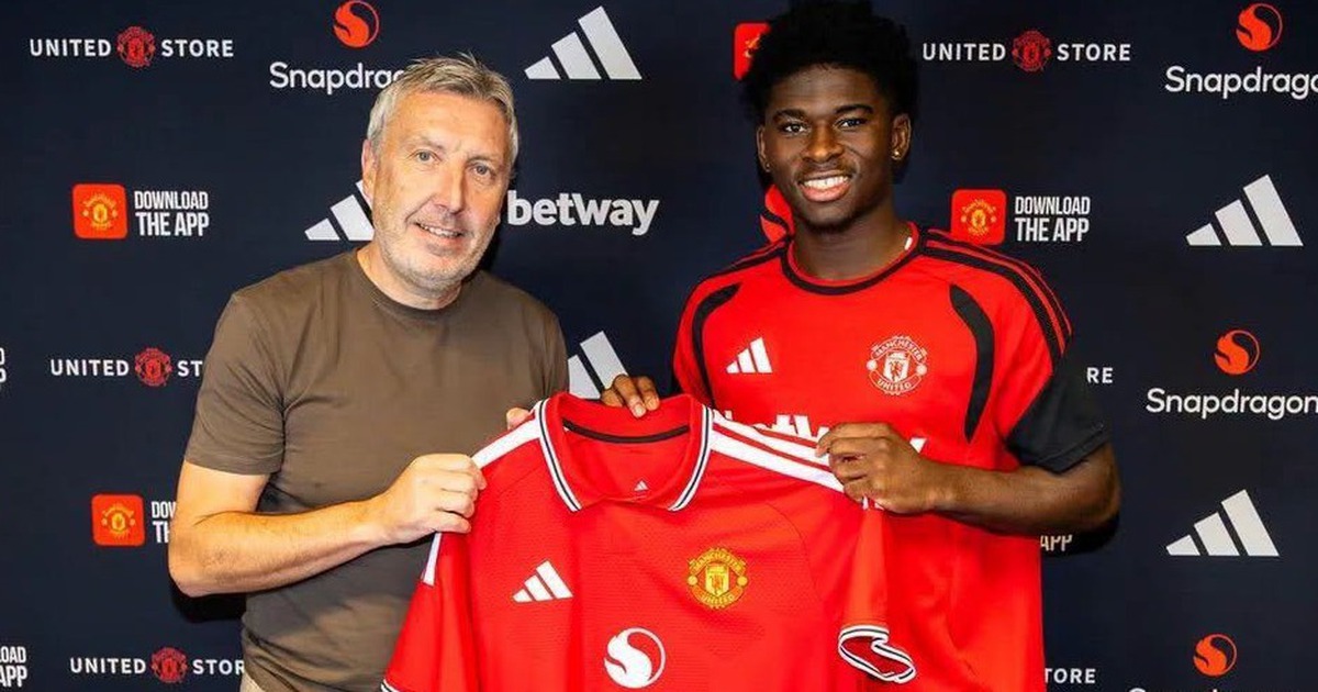 Man Utd chi đậm 60 triệu bảng chiêu mộ tiền vệ trẻ Carlos Baleba từ Brighton