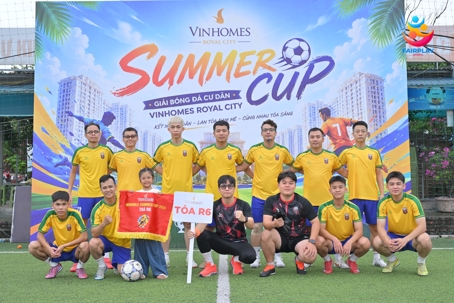 GIẢI BÓNG ĐÁ CƯ DÂN VINHOMES ROYAL CITY SUMMER CUP