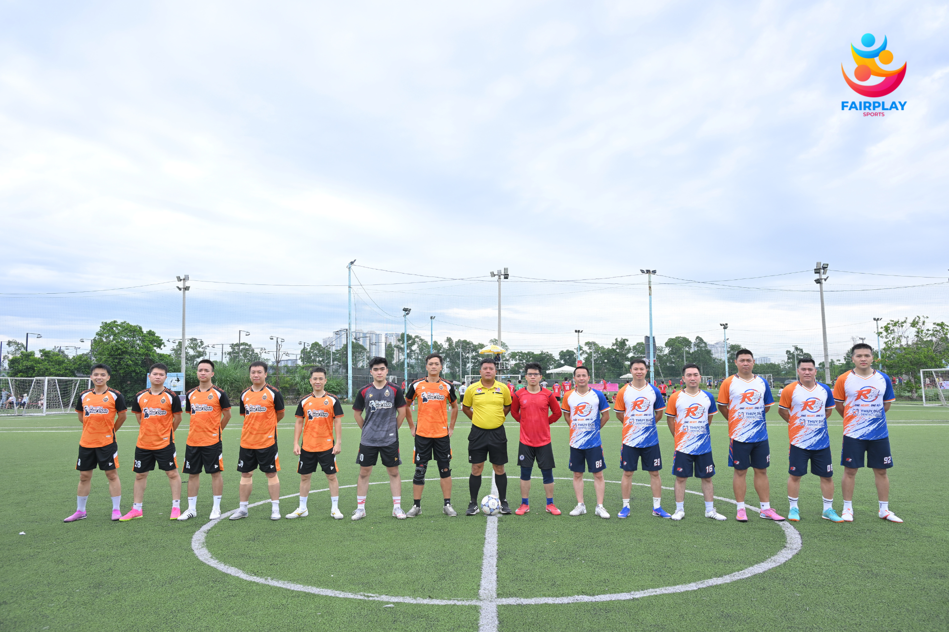 GIẢI BÓNG ĐÁ CƯ DÂN VINHOMES ROYAL CITY SUMMER CUP