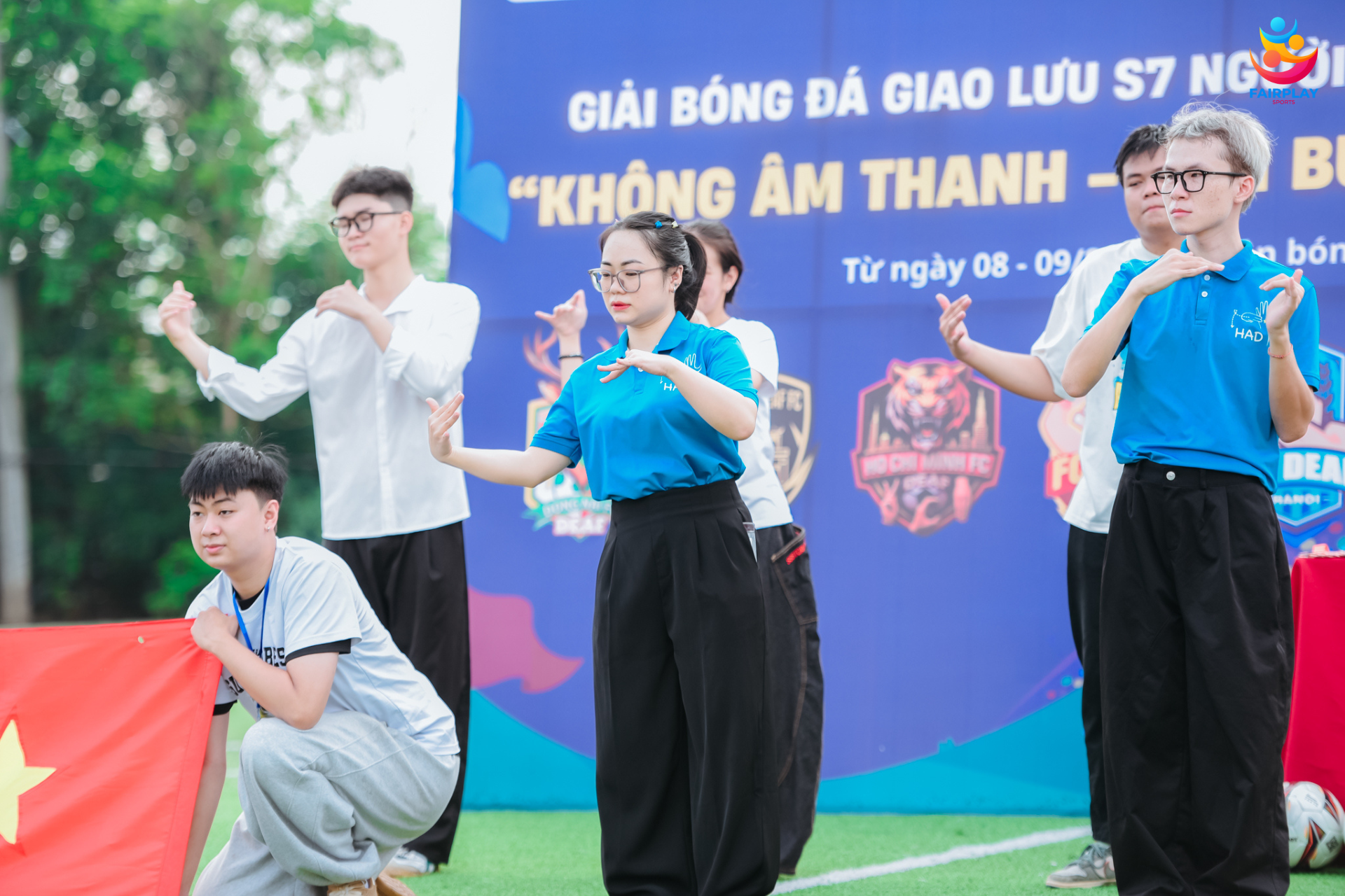 Giải bóng đá giao lưu S7 Người điếc Toàn quốc