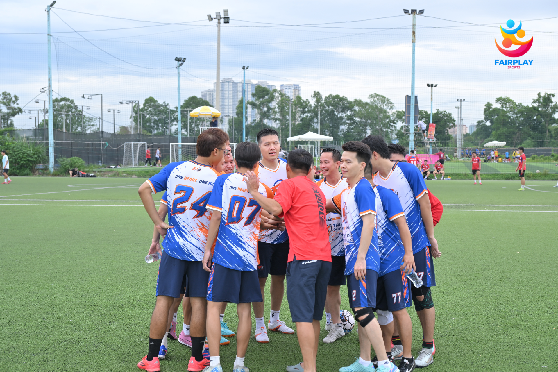 GIẢI BÓNG ĐÁ CƯ DÂN VINHOMES ROYAL CITY SUMMER CUP